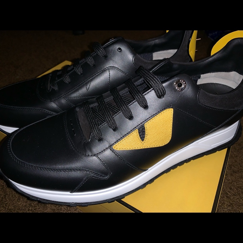 BLACK AND YELLOW LEATHER-LACE UP-FENDI